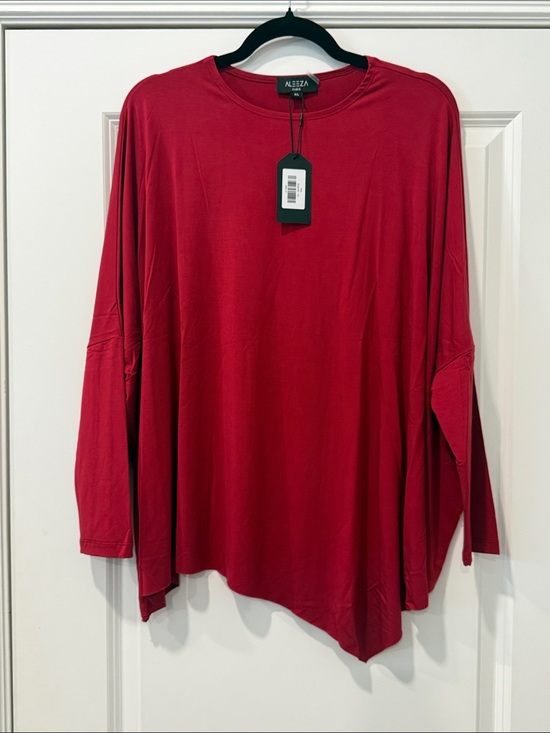 Aleeza Paris Tops - Aleeza Paris Burgundy Long Sleeve Asymmetric Blouse Size XL NWT